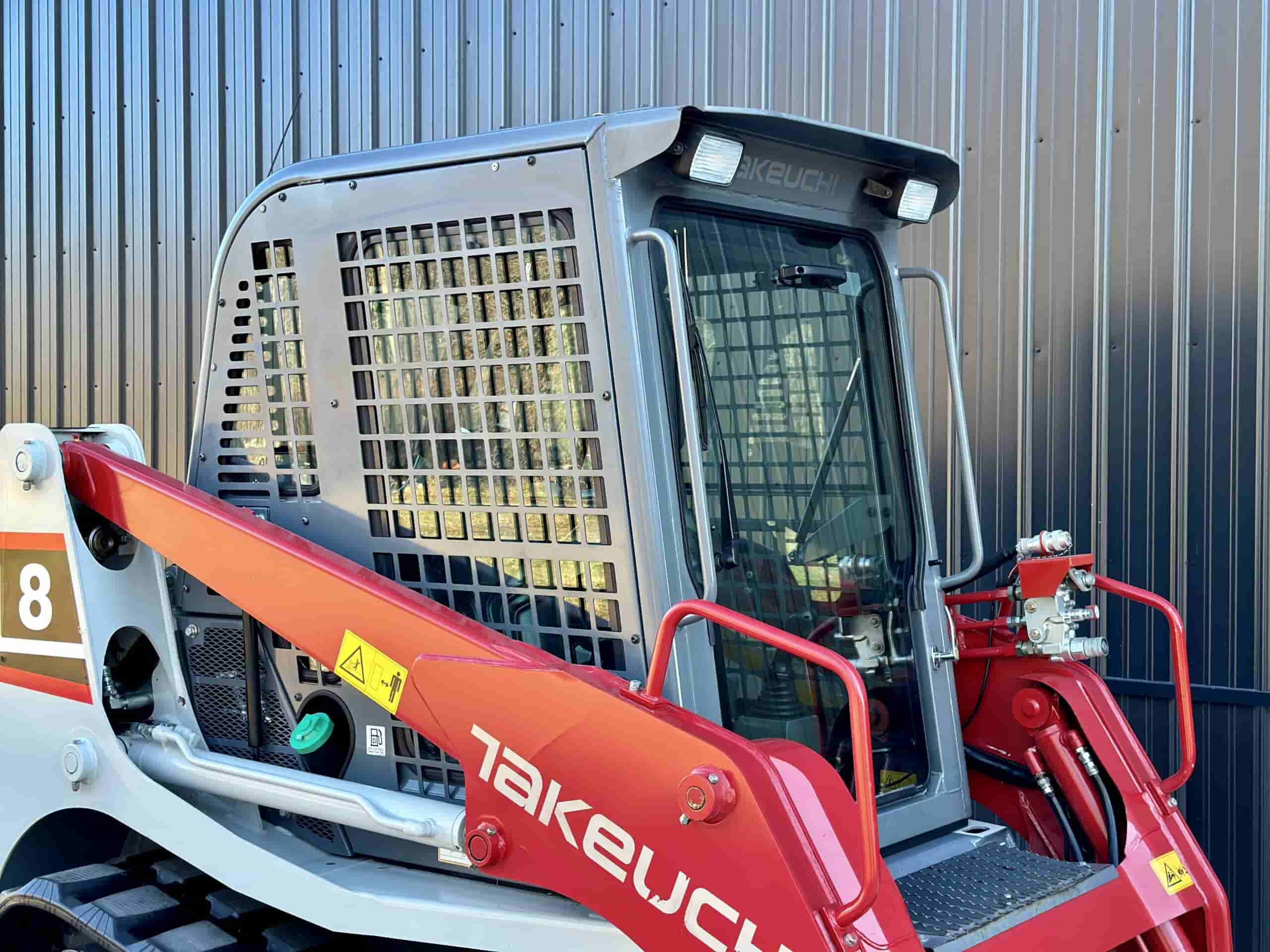 2020 TAKEUCHI TL8
